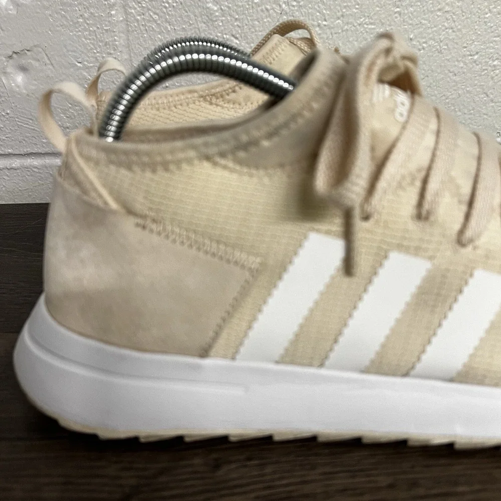 Adidas Womens Originals Flashback Tennis Shoes Beige BY9642 Lace Up Low Top 10 M